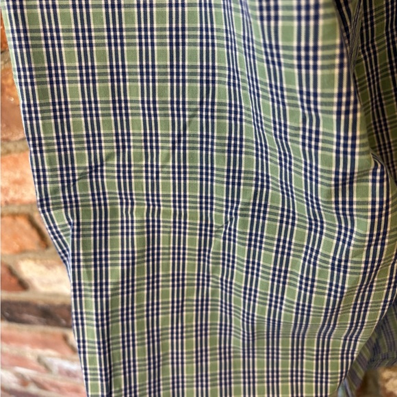 NWT mens large Izod button down shirt - Picture 4 of 5